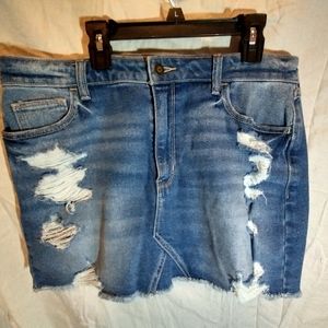 Hollister Mini riped Jean Skirt